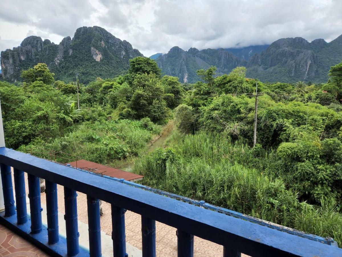 Blue Guesthouse Vang Vieng Buitenkant foto